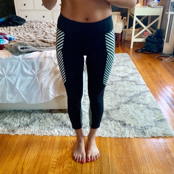 lululemon athletica Pants - Lululemon leggings